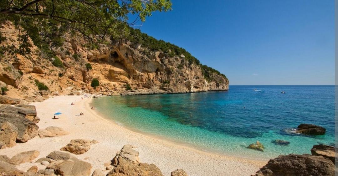 Appartamento A 50 Mt Dal Mare Cala Gonone Ngoại thất bức ảnh